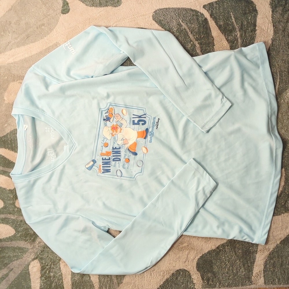 2024 run Disney wine and dine 5K swedish chef long sleeve